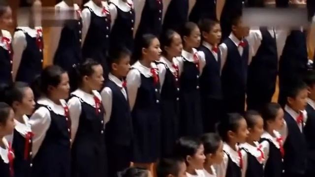 《闲聊波尔卡》节奏感超强 смотреть онлайн