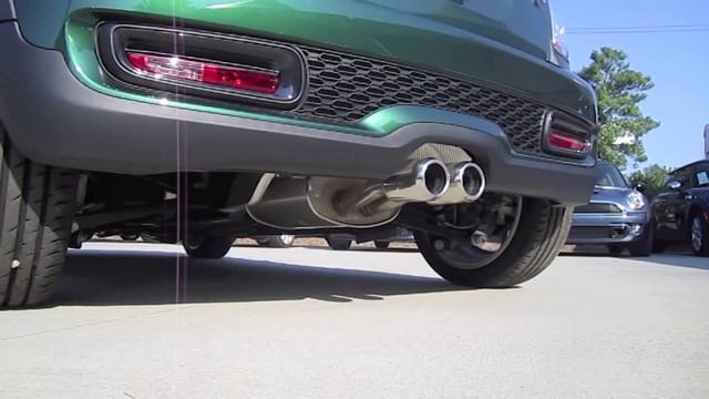 2011 Mini Cooper S 6-spd Start Up, Exhaust, and In Depth Tour смотреть онлайн