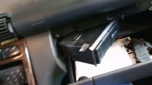 Мерседес 203 пропал звук на магнитоле.