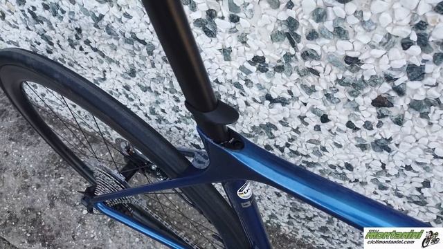 GIANT TCR ADVANCED PRO 0 2021: E' LA MIGLIORE! смотреть онлайн