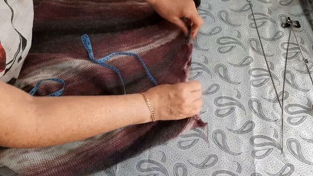 Юбка клиньями, поперечное вязание. смотреть онлайн