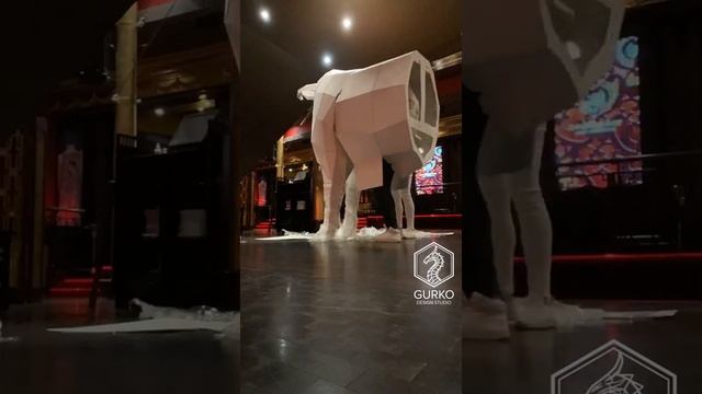 Бык из картона. Papercraft. фотозона смотреть онлайн