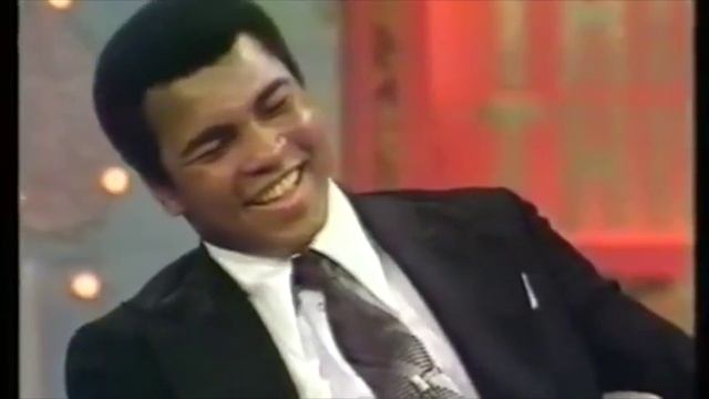 Muhammad Ali & Joe Frazier смотреть онлайн