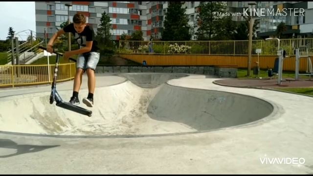 Подборка Бар-Твистов на трюковом самокате//трюки на самокате// смотреть онлайн