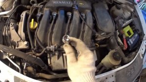 Замена масла в двигателе 1,6 16кл. RENAULT LOGAN.