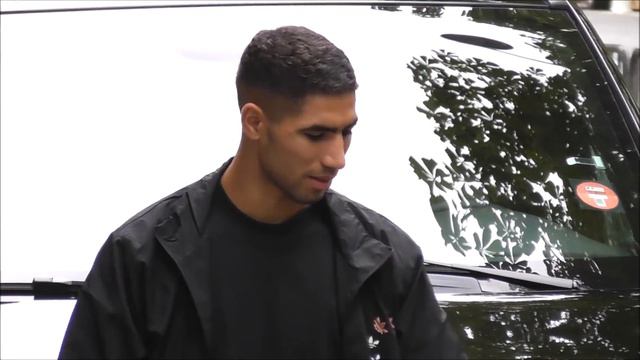 Leandro Paredes, Achraf Hakimi, Georginio Wijnaldum @ Paris 18 august 2021 after PSG training смотреть онлайн