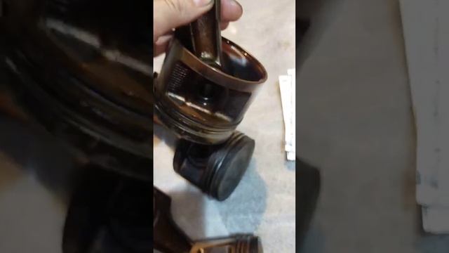 05.07.23г,извлек поршня БМВ Е36 ,М40В16,кольца из Механика оказались в размер поршней. смотреть онлайн