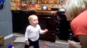 Прикол. Малыш ругается