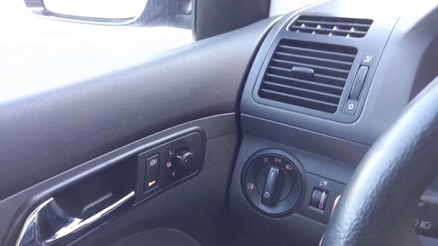 Обзор Volkswagen Touran 1-го поколения 2003-6г. 2.0mpi! Надёжная машина! #touran #touran1 #Б_У_ТАЧК