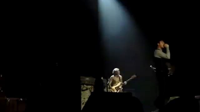 Somebody told me (clip) смотреть онлайн
