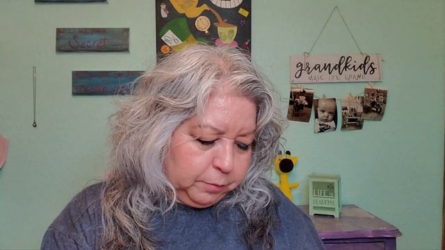 I Won A Giveaway From Life With Lois So I'm Paying It Forward