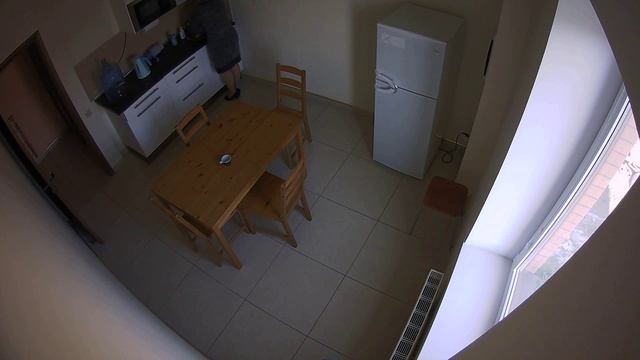 RVi-IPC32 (2.7-12 мм) смотреть онлайн