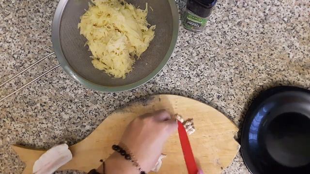 Вареники с сырой картошкой смотреть онлайн