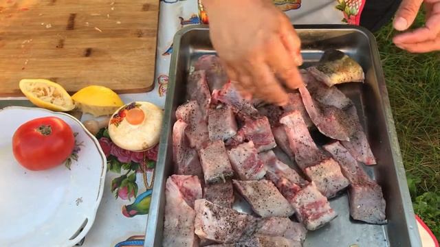 Шашлык кавказский!!!Карп на мангале!!! смотреть онлайн