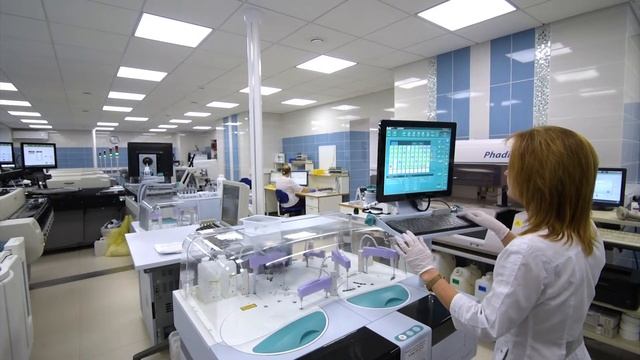 Современная лаборатория Николаевской больницы ПЕТЕРГОФ. смотреть онлайн