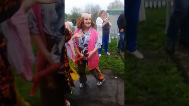 Танцы шманцы обниманцы))) смотреть онлайн