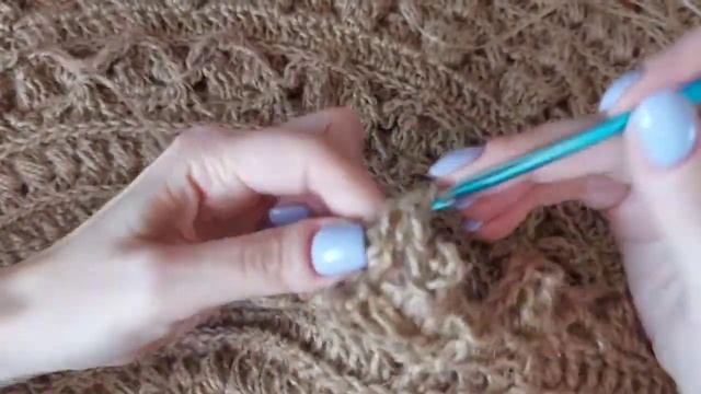 Маленький ковёр из джута.