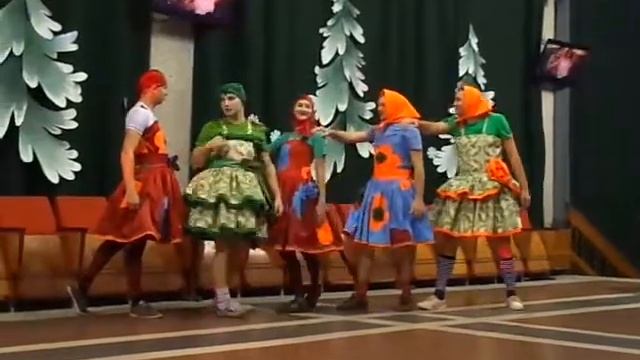 Огонёк в ДК Гранит, 27.12 2014г Видео 3 из 8. смотреть онлайн