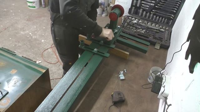 САМОДЕЛЬНЫЙ токарный СТАНОК по ДЕРЕВУ, wood lathe #токарный_станок #DIY смотреть онлайн