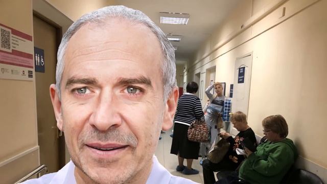 Анекдот про побочные эффекты, трудности с женой и сломанный палец.