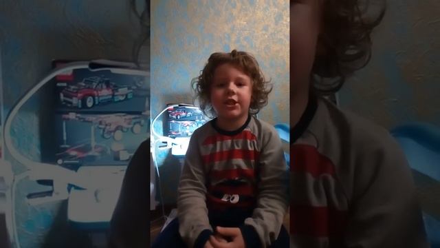 Сын читает прекрасные стихи.Некрасов(отрывок). смотреть онлайн