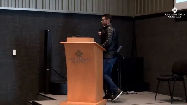 Conferencia Inteligencia artificial y economía: caso de uso en el sector de las telecomunicaciones смотреть онлайн