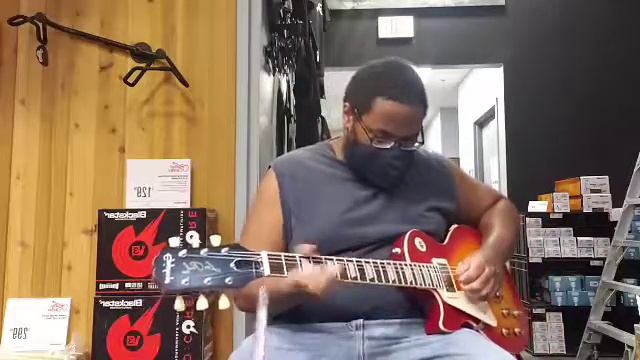 Playing a Epiphone 1959 Les Paul Standard at Guitar Center in Las Vegas, NV (Part 4) смотреть онлайн