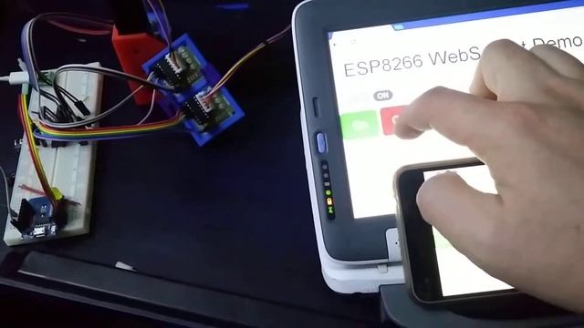 ESP8266 websocket led control with bootstrap ui смотреть онлайн