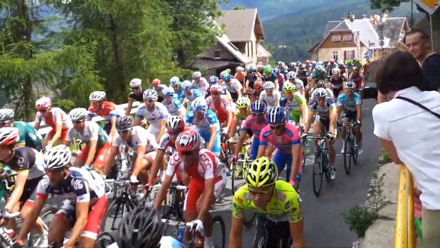 Przejazd Tour de Pologne przez Karpacz Górny - okrążenie I смотреть онлайн