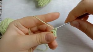 МК: как связать лягушку «Зюзя» крючком / 2 часть