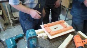 Соединение ШИП - ПАЗ. Паз ручным фрезером. Часть2.