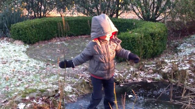 jonathan schaatst op de vijver 1 feb 2012 смотреть онлайн