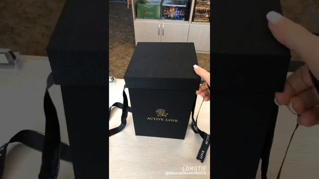Роза в колбе «нежно-розовая» смотреть онлайн