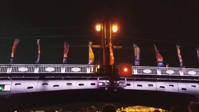 Развод мостов Санкт-Петербург смотреть онлайн