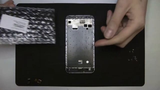 Разборка и замена дисплейного модуля ZTE Blade A510 смотреть онлайн