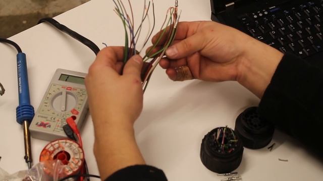 How to modify m52/m50 wiring harness to fit e30 смотреть онлайн