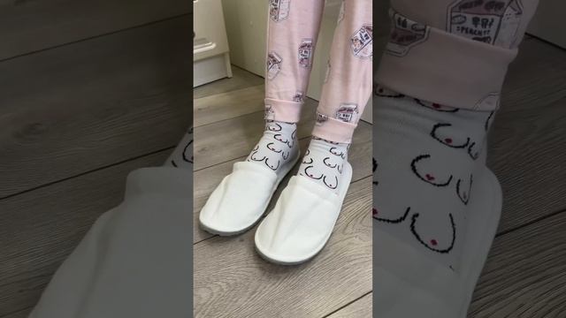 А ваши кошки делают что-то подобное? Спасибо за спокойствие Feliway смотреть онлайн