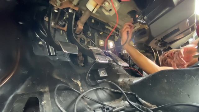 85 CRX Restoration Process Pt.1 смотреть онлайн