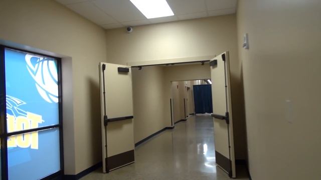 Elvis Centennial Hall Toledo Ohio April 23 1977 смотреть онлайн