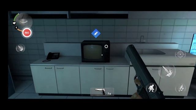 #1"Endless Nightmare: Weird Hospital"- Интересная игра тут. Начало нормальный уровень сложности. смотреть онлайн
