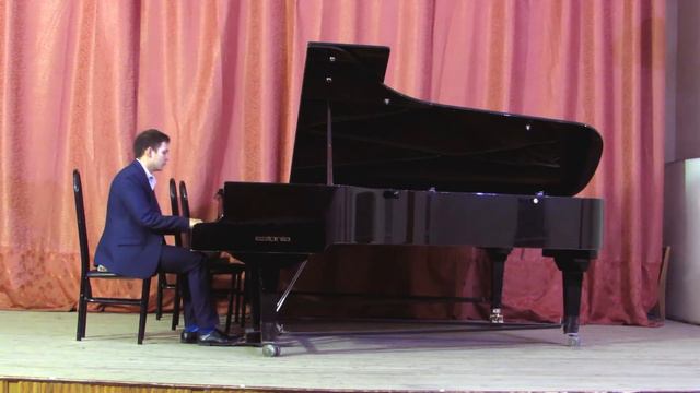 "Патетическая" соната №8 c-moll 1ч. Л.В. Бетховен смотреть онлайн