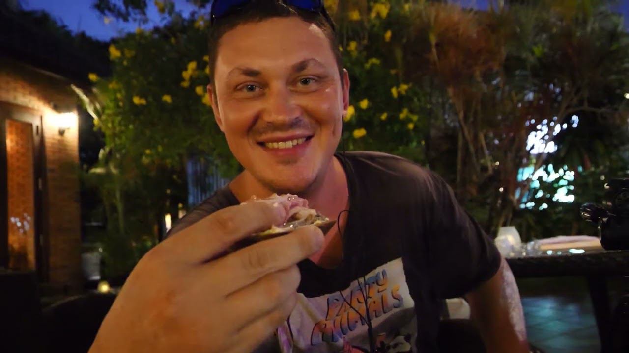 Обзор Ratinger Lowe. Баварские деликатесы и идеальная картошка! смотреть онлайн