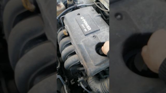 двигатель geely emgrand ec7 1.8 немного дымит. на улице - 1 смотреть онлайн