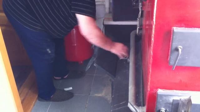 Барин18-М с увеличенным зольником и бункером (часть 2) смотреть онлайн