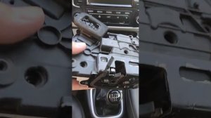 Не закрывается дверь, Volkswagen Polo