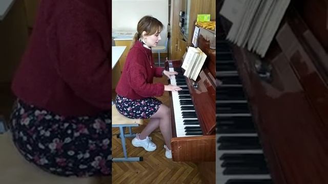 Я научилась просто, мудро жить... Ахматова-Грекова смотреть онлайн