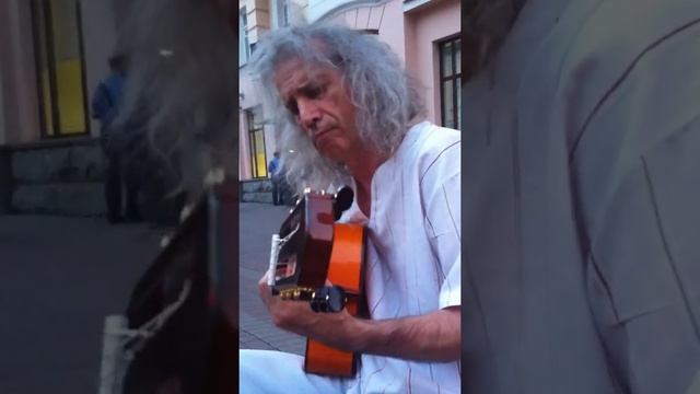 Tay Tsurkawa, Old Arbat, Flamenco Guitar Flamenco Aparicio AA500F, August 2014 смотреть онлайн