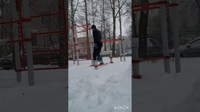 Круговая силовая тренировка на верх тела в непогоду 🤪🤪🤪 смотреть онлайн