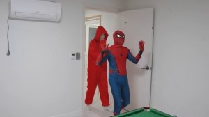 Spider Man in Real Life at Home ( spider-man vs ??? )