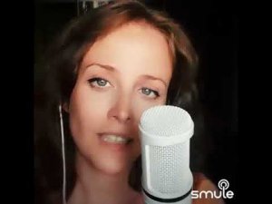 Очарована, околдована..